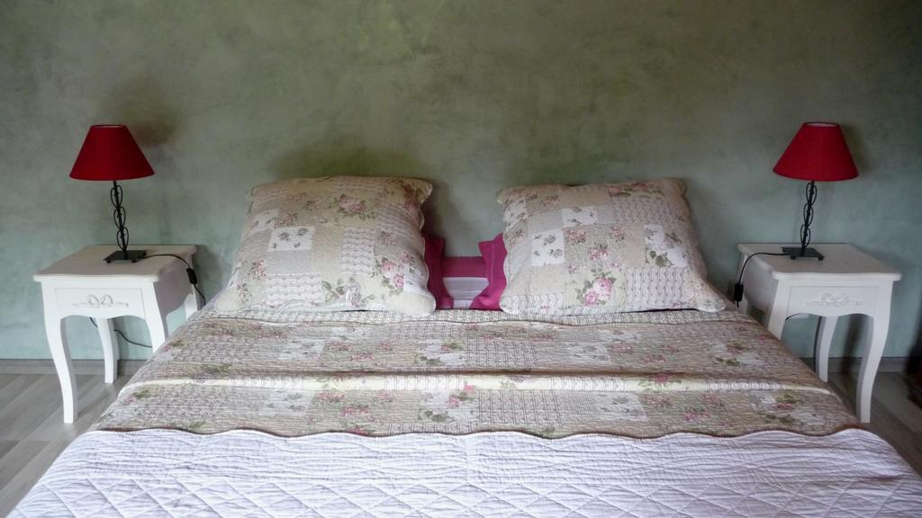 Maison D'Hotes Les Coquelicots Ζιβερνί Εξωτερικό φωτογραφία